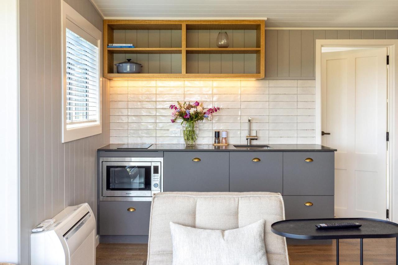 Smiths Cottage - Stay Waiheke Oneroa Eksteriør bilde